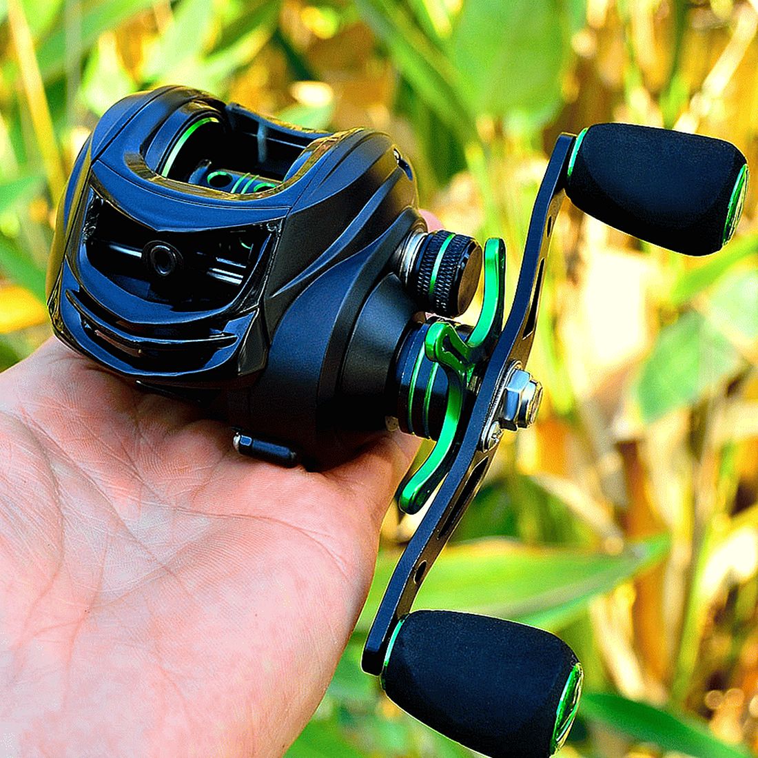 FISHINGHUB-Baitcast Reel 7.2:1 Fishing 3+1 Ball Bearings