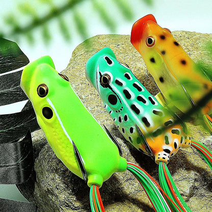 Topwater Popper Frog Lure with Skirt Tail